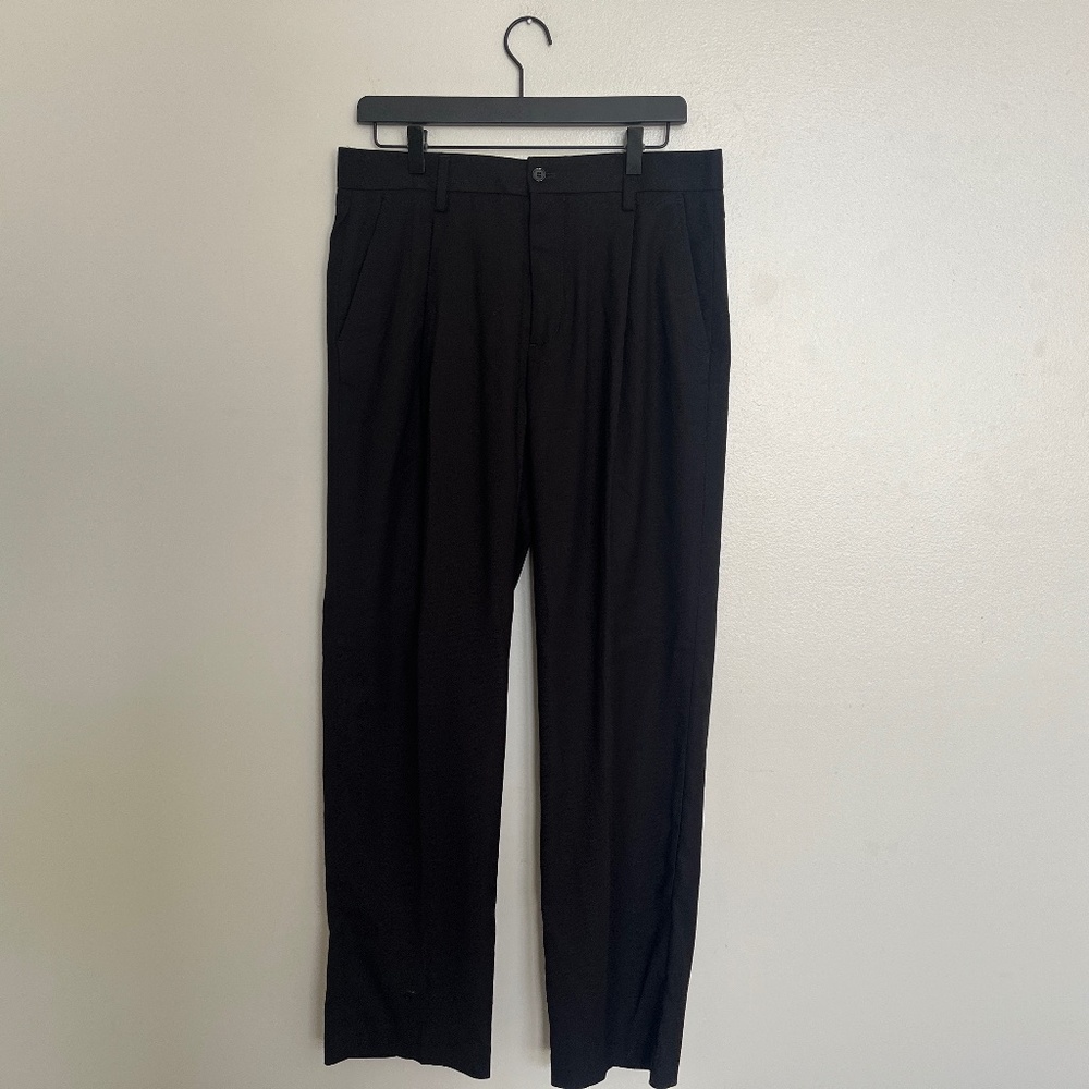 NWT H&M Black Dress Pants Regular Size Size 31